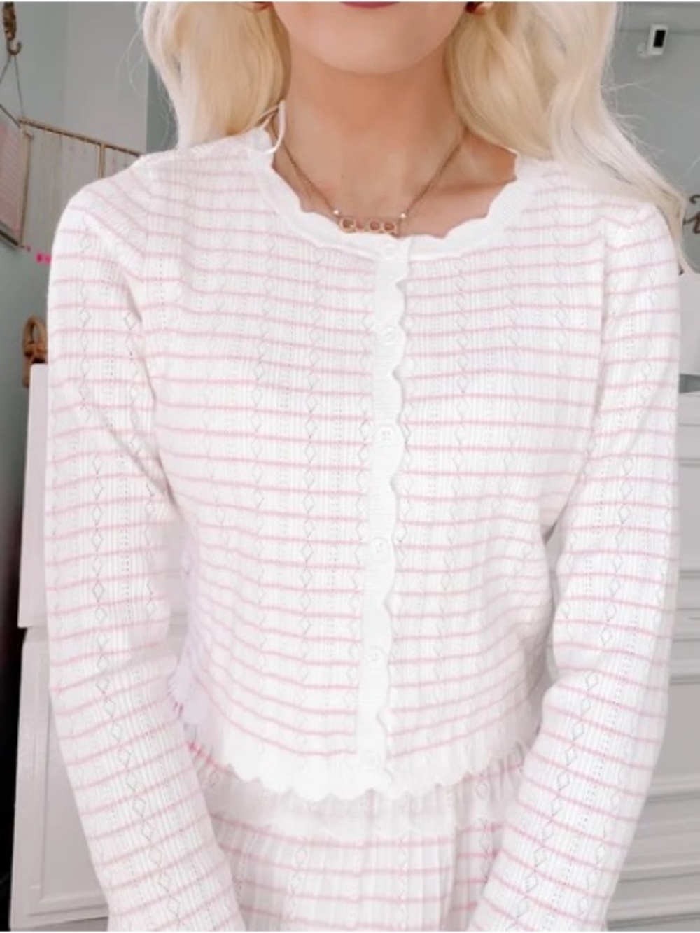 New Mable pink white knit cropped cardigan size medium
